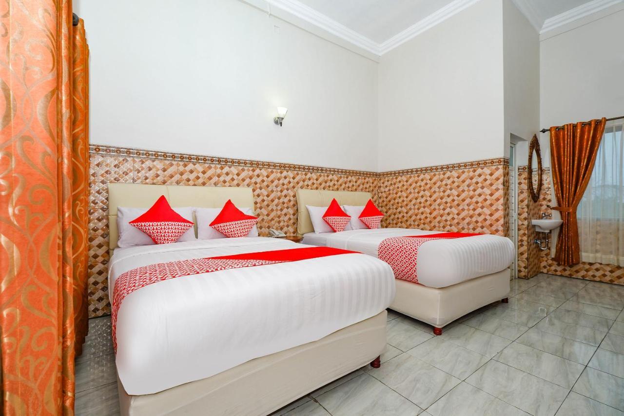 Oyo 3125 Hotel Taman Sari Semarang Exterior foto