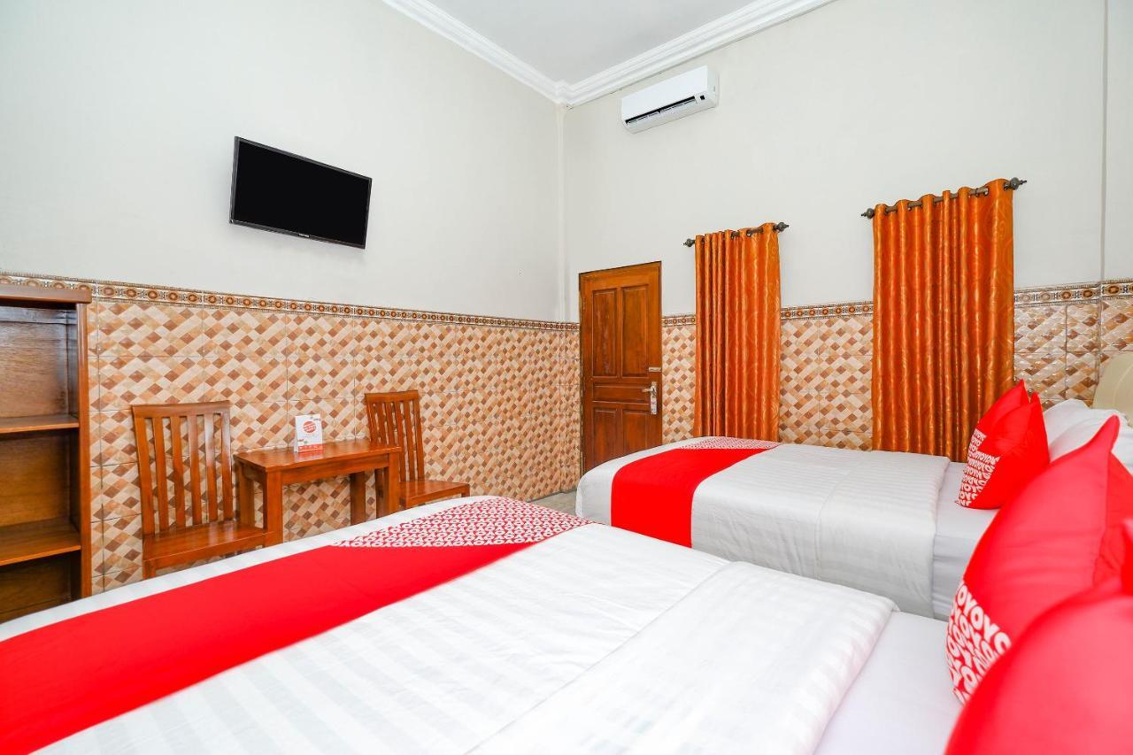 Oyo 3125 Hotel Taman Sari Semarang Exterior foto