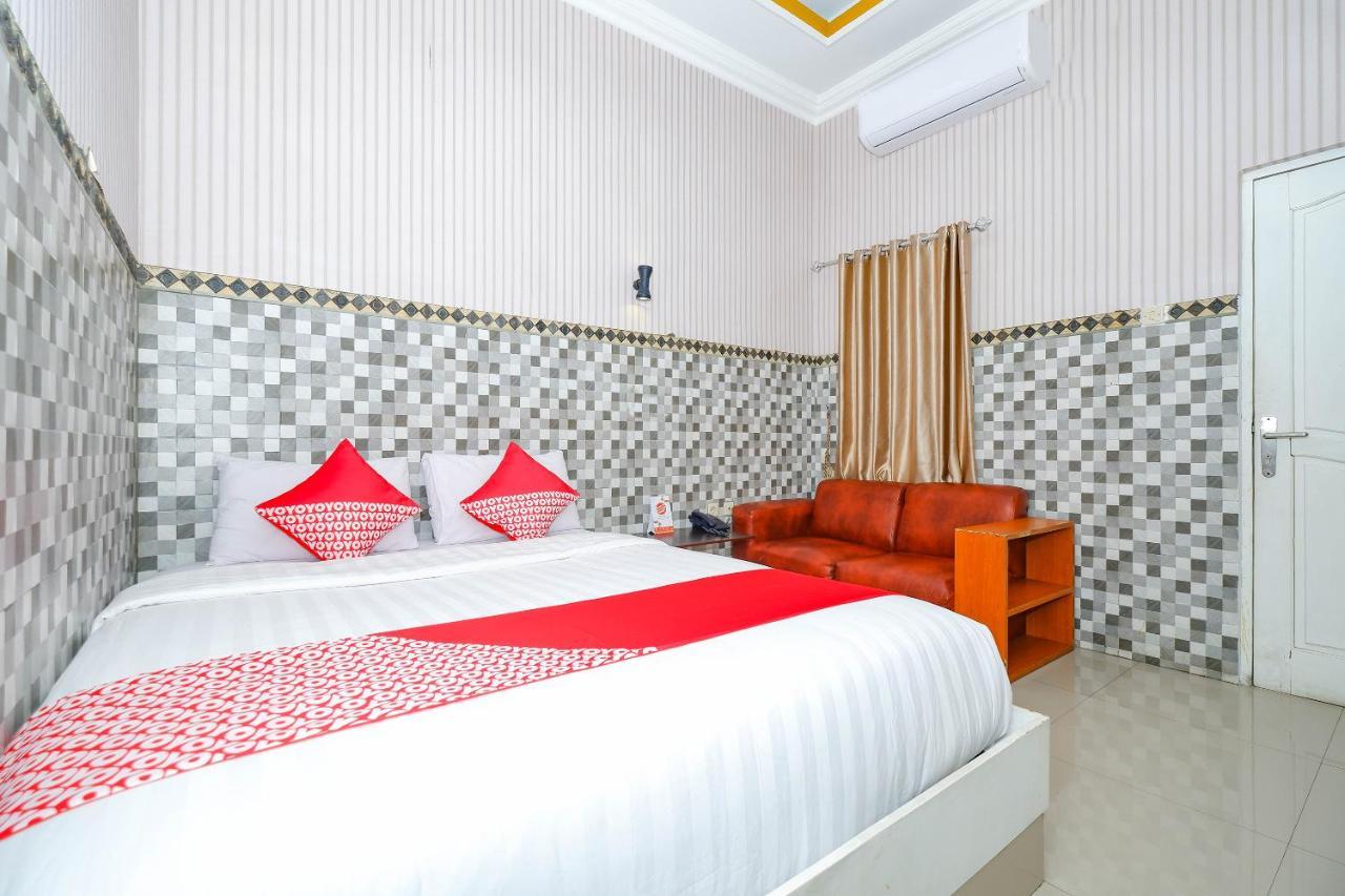 Oyo 3125 Hotel Taman Sari Semarang Exterior foto