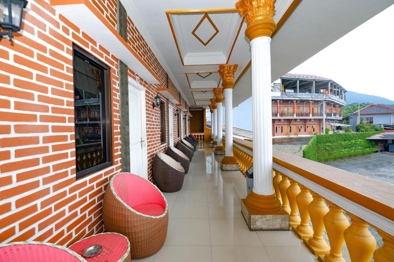Oyo 3125 Hotel Taman Sari Semarang Exterior foto
